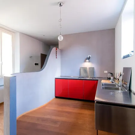Antica Via Volta - The House Of Travelers Апартаменты *